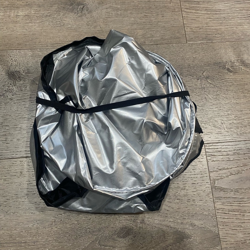 Windshield Sunshade - Picture 5 of 5